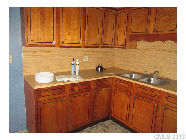 609 Lancaster Ave, Monroe, NC 28112 photo 10
