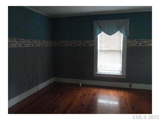 609 Lancaster Ave, Monroe, NC 28112 photo 9