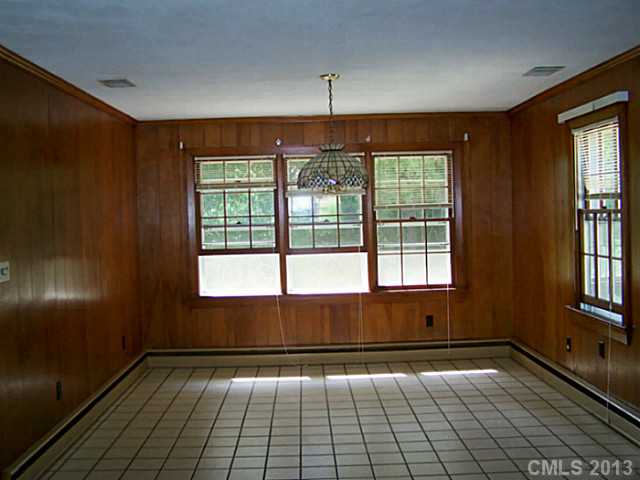 1109 Emerald Dr, Salisbury, NC 28144 photo 6