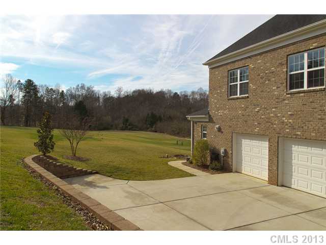 131 Hanover Ln, Davidson, NC 28036 photo 16