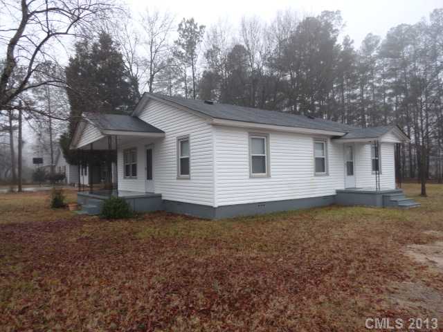 823 Generation Ln, Clover, SC 29710 photo 1