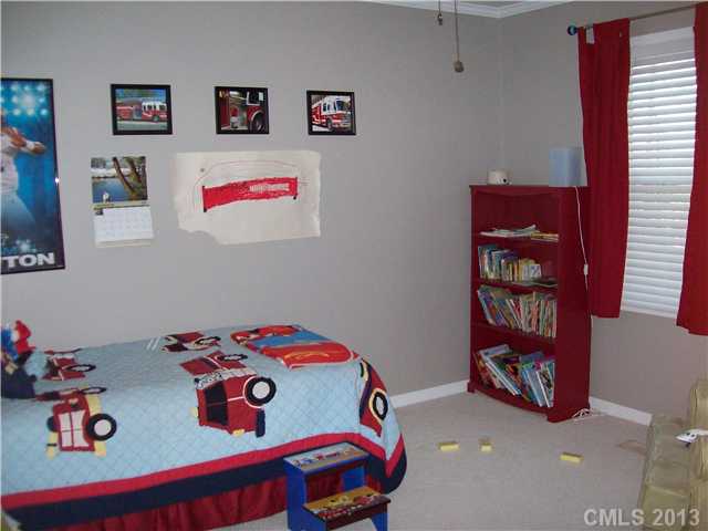514 Laurel Fork Dr, Matthews, NC 28105 photo 8