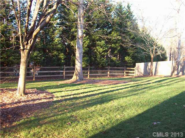 514 Laurel Fork Dr, Matthews, NC 28105 photo 10