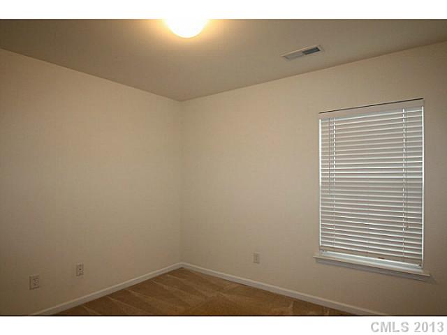 15517 Crossing Gate Dr, Cornelius, NC 28031 photo 9