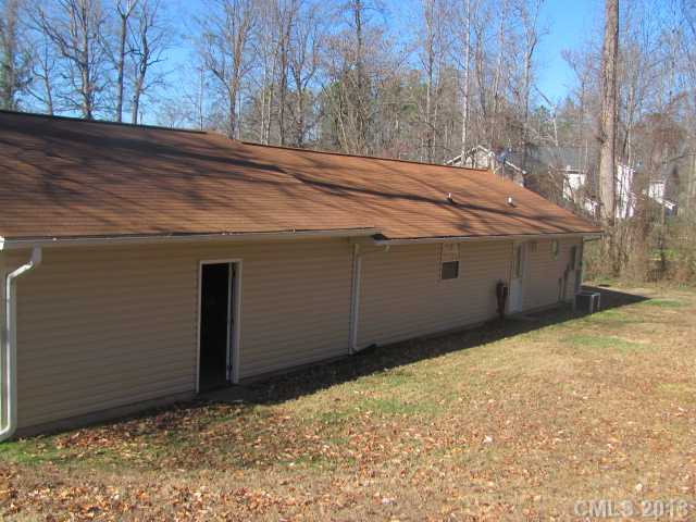 2234 Juniper Dr, Charlotte, NC 28269 photo 15
