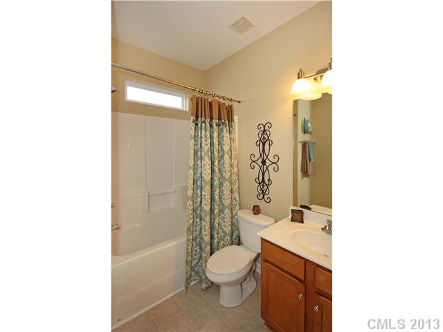 3306 Streamside Dr, Davidson, NC 28036 photo 13