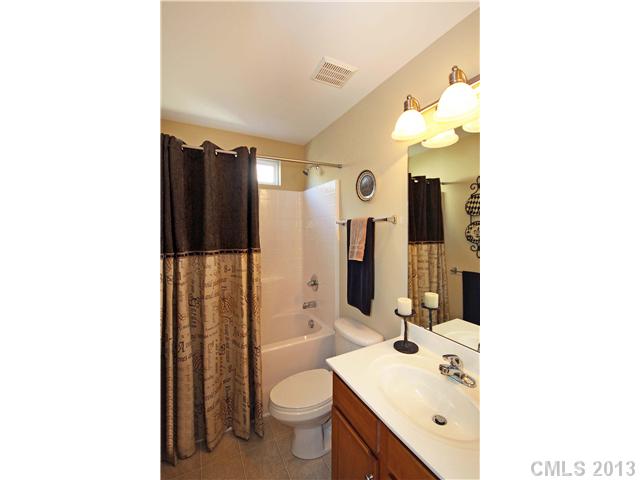 3306 Streamside Dr, Davidson, NC 28036 photo 15