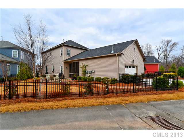 21935 Riddles Ct, Cornelius, NC 28031 photo 13