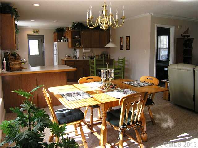 8451 Babe Dr, Terrell, NC 28682 photo 4