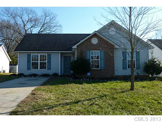 2760 Thistle Brook Dr, Concord, NC 28027 photo 1