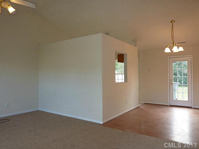 2760 Thistle Brook Dr, Concord, NC 28027 photo 2