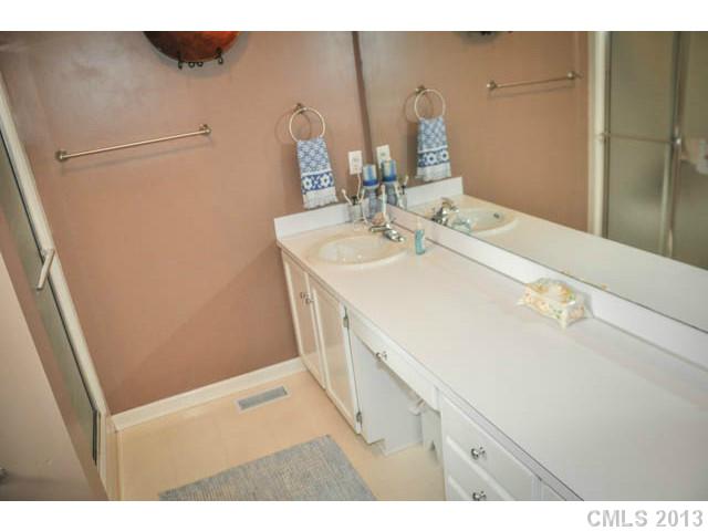 4915 Griffith Rd, Monroe, NC 28112 photo 16