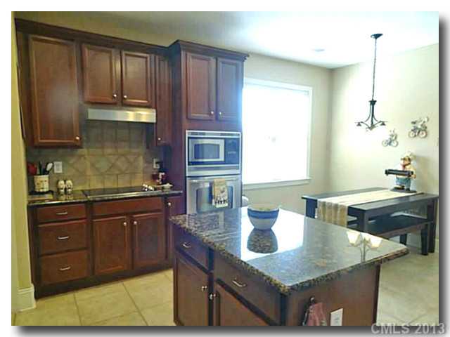 405 Arrow Point Ln, Davidson, NC 28036 photo 7
