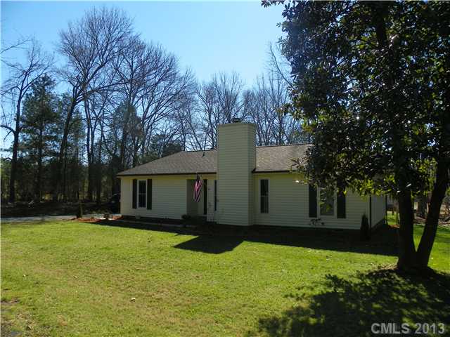 512 Settlement Dr, Midland, NC 28107 photo 1