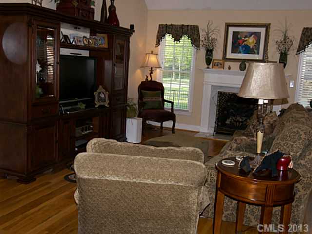 705 SW Double Eagle St, Concord, NC 28027 photo 4