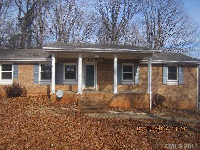 909 E 22nd St, Kannapolis, NC 28083 photo 1