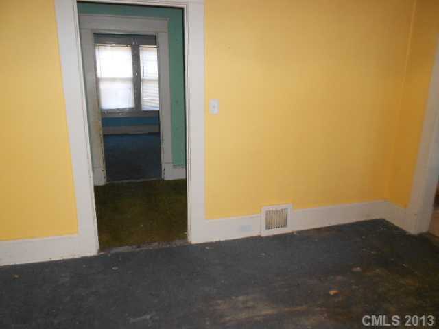 707 4th St, Spencer, NC 28159 photo 3