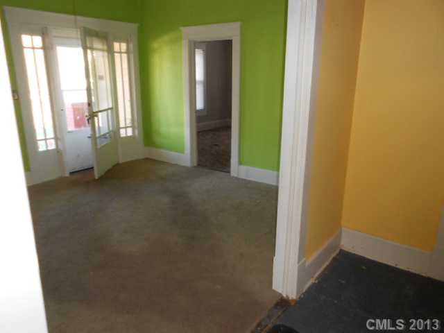 707 4th St, Spencer, NC 28159 photo 2