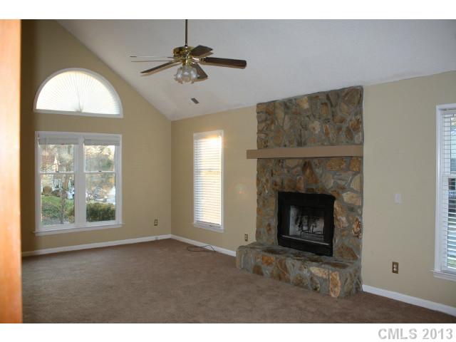 6002 Lanai Ln, Tega Cay, SC 29708 photo 2