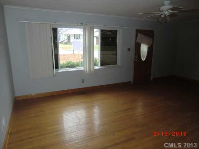 706 7th St, Spencer, NC 28159 photo 2