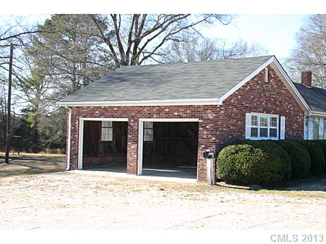 3396 Flat Creek Rd, Lancaster, SC 29720 photo 2
