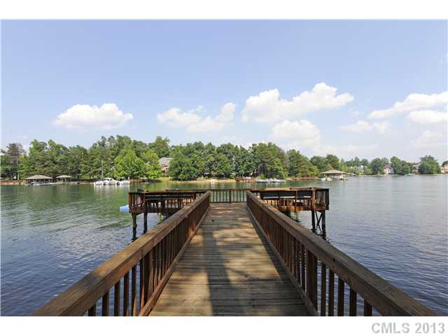 17527 Springwinds Dr, Cornelius, NC 28031 photo 6