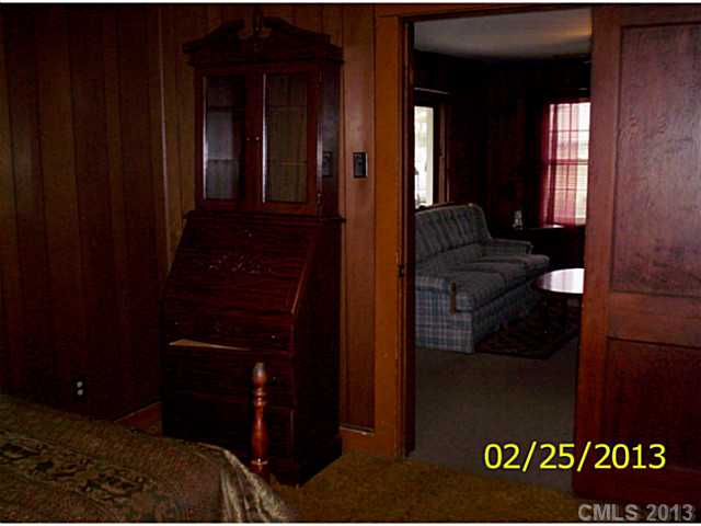 212 Kimmon Rd, Harmony, NC 28634 photo 5