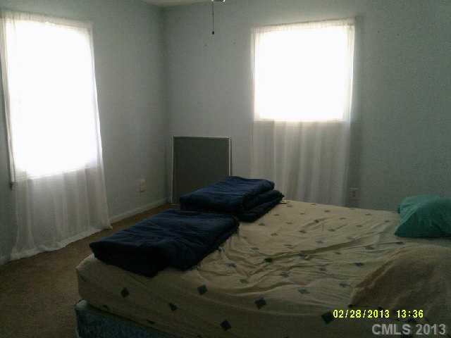 649 Blacksnake Rd, Stanley, NC 28164 photo 8