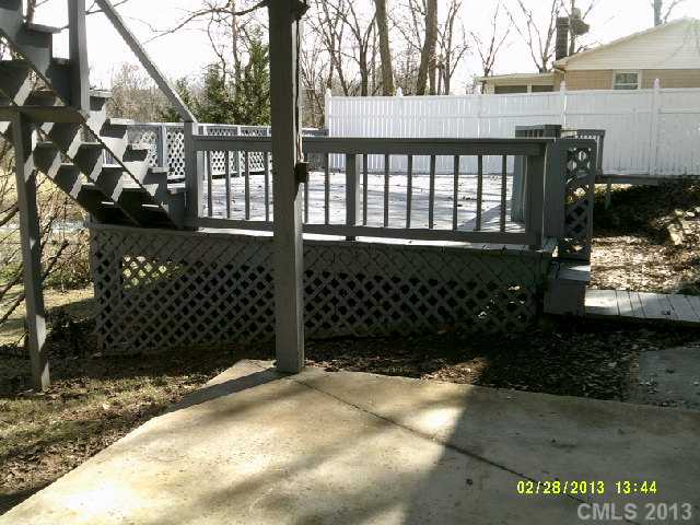 649 Blacksnake Rd, Stanley, NC 28164 photo 3