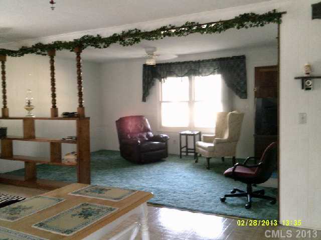 649 Blacksnake Rd, Stanley, NC 28164 photo 5
