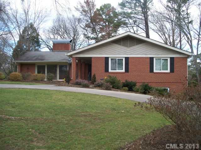 8 Pine Tree Rd, Salisbury, NC 28144 photo 2