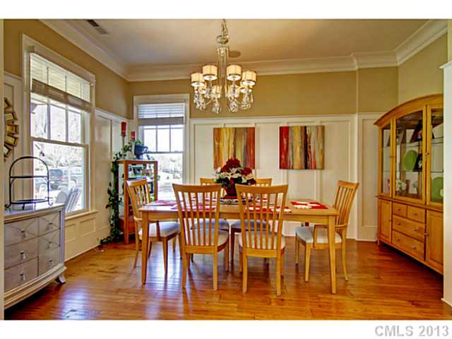 21409 Baltic Dr, Cornelius, NC 28031 photo 2