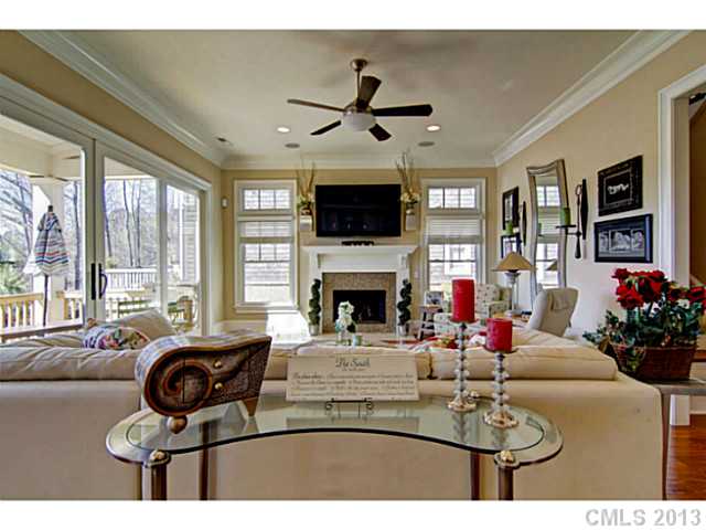 21409 Baltic Dr, Cornelius, NC 28031 photo 5