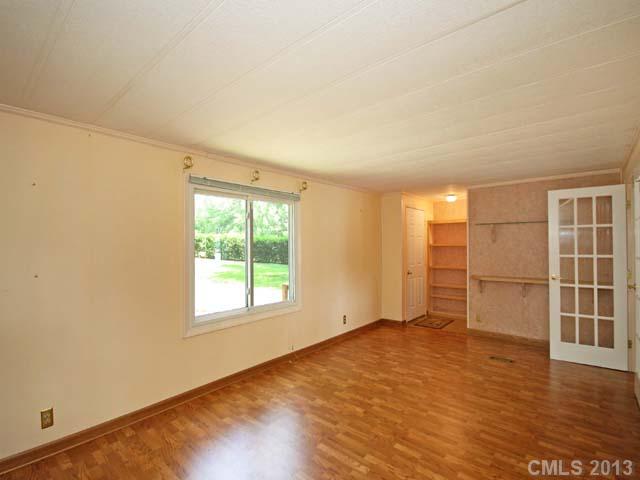 8609 Bailey Dr, Terrell, NC 28682 photo 4