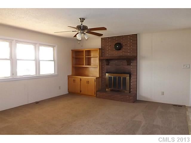 3825 Flat Creek Rd, Lancaster, SC 29720 photo 3