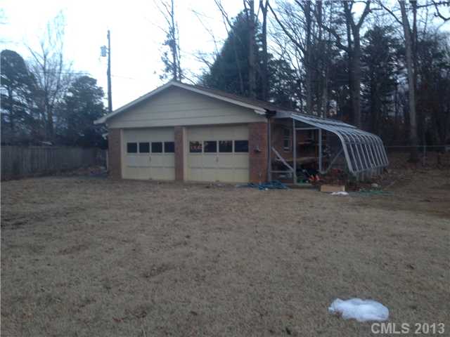 408 Willow Dr, Salisbury, NC 28147 photo 8