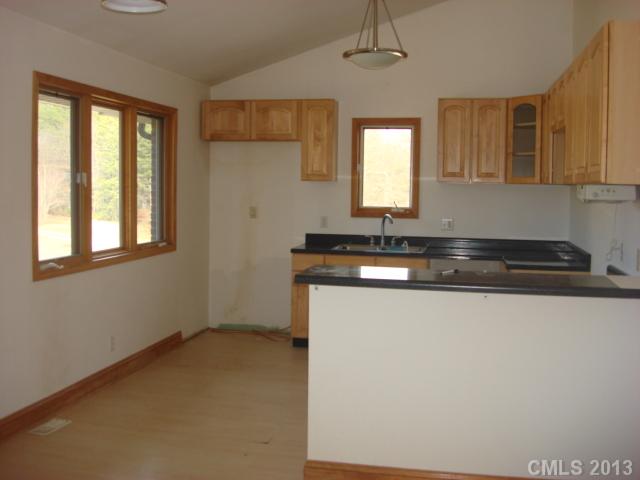 8564 Hagers Ferry Rd, Denver, NC 28037 photo 2
