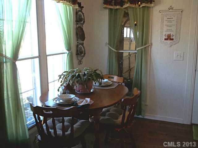 4208 Medlin Rd, Monroe, NC 28112 photo 2