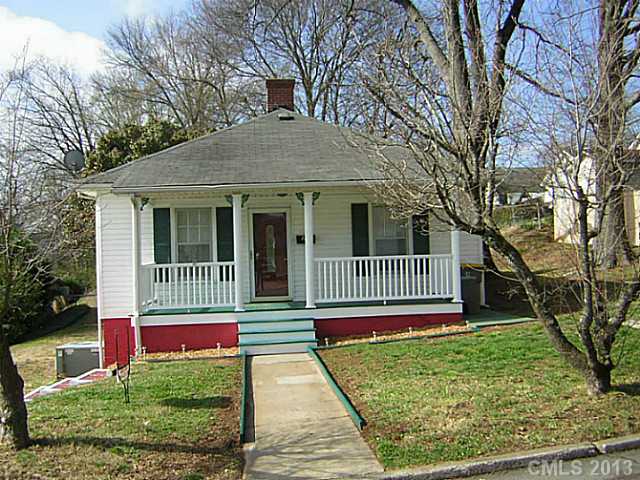 300 3rd St, Kannapolis, NC 28083 photo 1