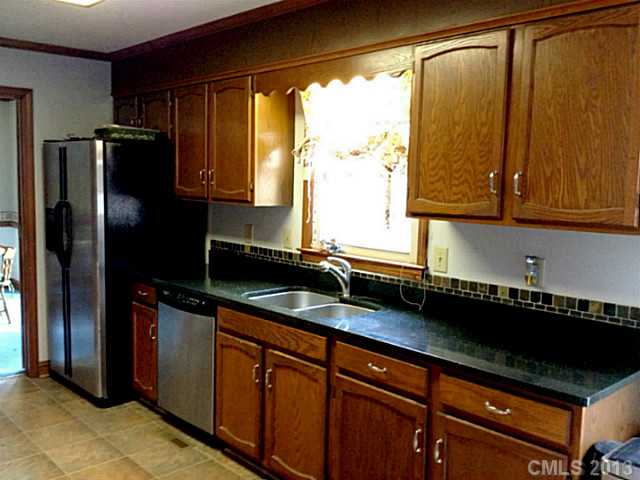 3421 Pebble Dr, Monroe, NC 28110 photo 8
