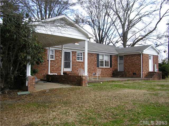 1050 Concord Rd, Davidson, NC 28036 photo 4
