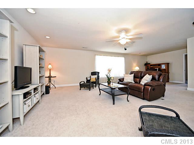 200 Shoreline Pkwy, Tega Cay, SC 29708 photo 10