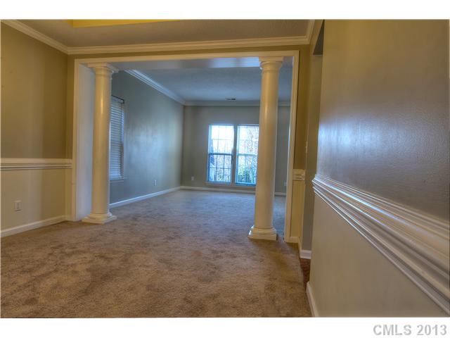 520 Delburg St, Davidson, NC 28036 photo 5