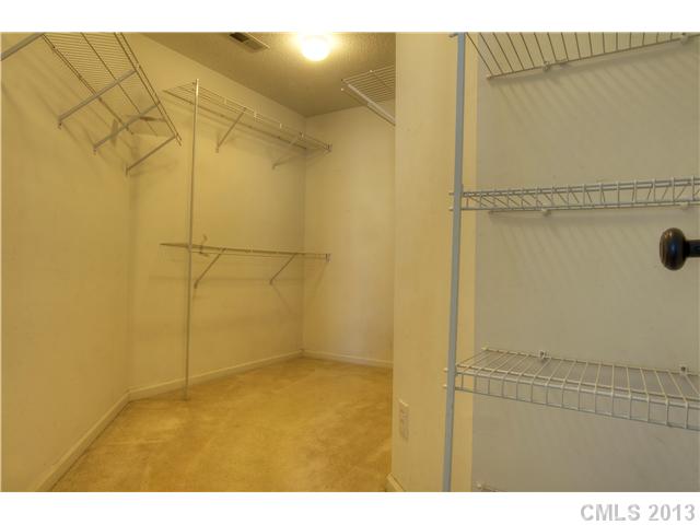 520 Delburg St, Davidson, NC 28036 photo 12