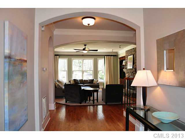 18605 Rollingdale Ln, Davidson, NC 28036 photo 2