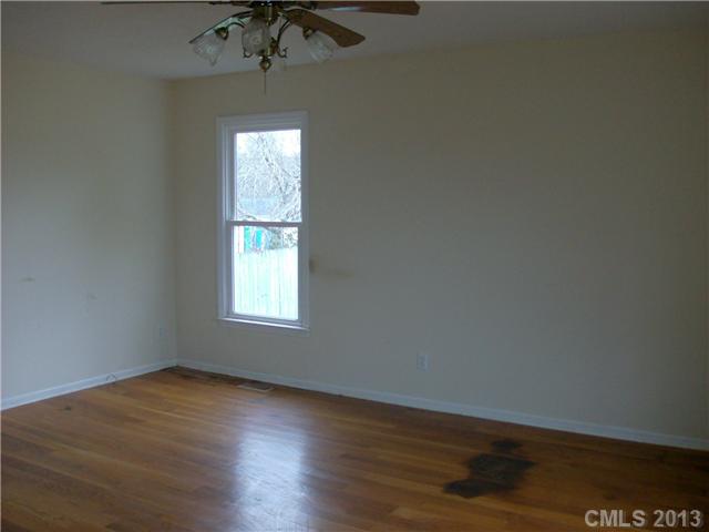 608 Gladedale Ln, Monroe, NC 28110 photo 3