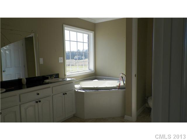 4402 Rowell Rd, Lancaster, SC 29720 photo 11