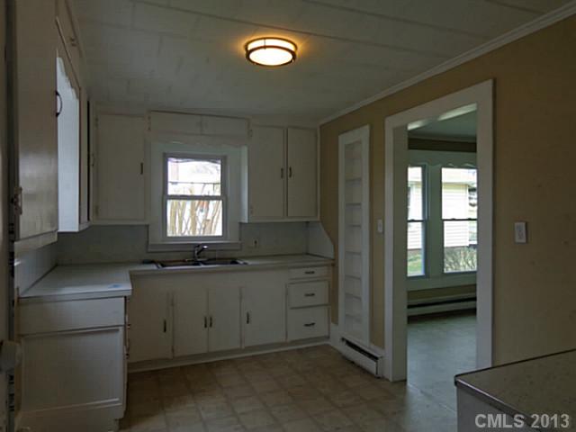 1206 E 1st St, Kannapolis, NC 28083 photo 6