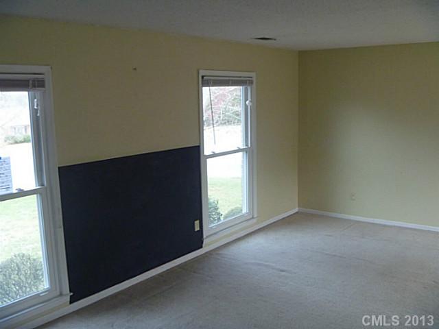 305 Crestview Trl, Monroe, NC 28112 photo 11