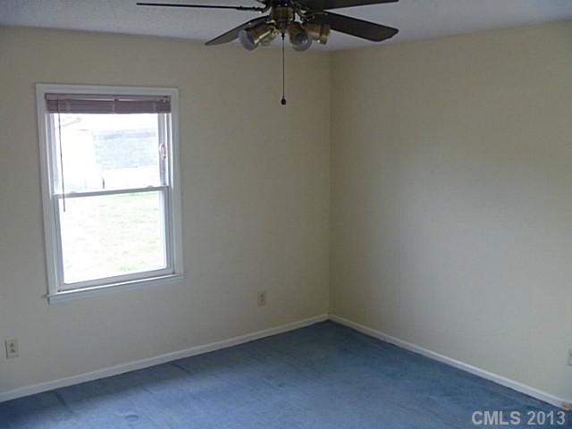 305 Crestview Trl, Monroe, NC 28112 photo 9